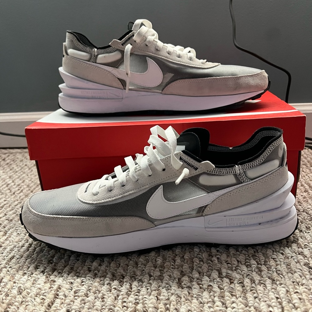 Nike Waffle One men’s size 12